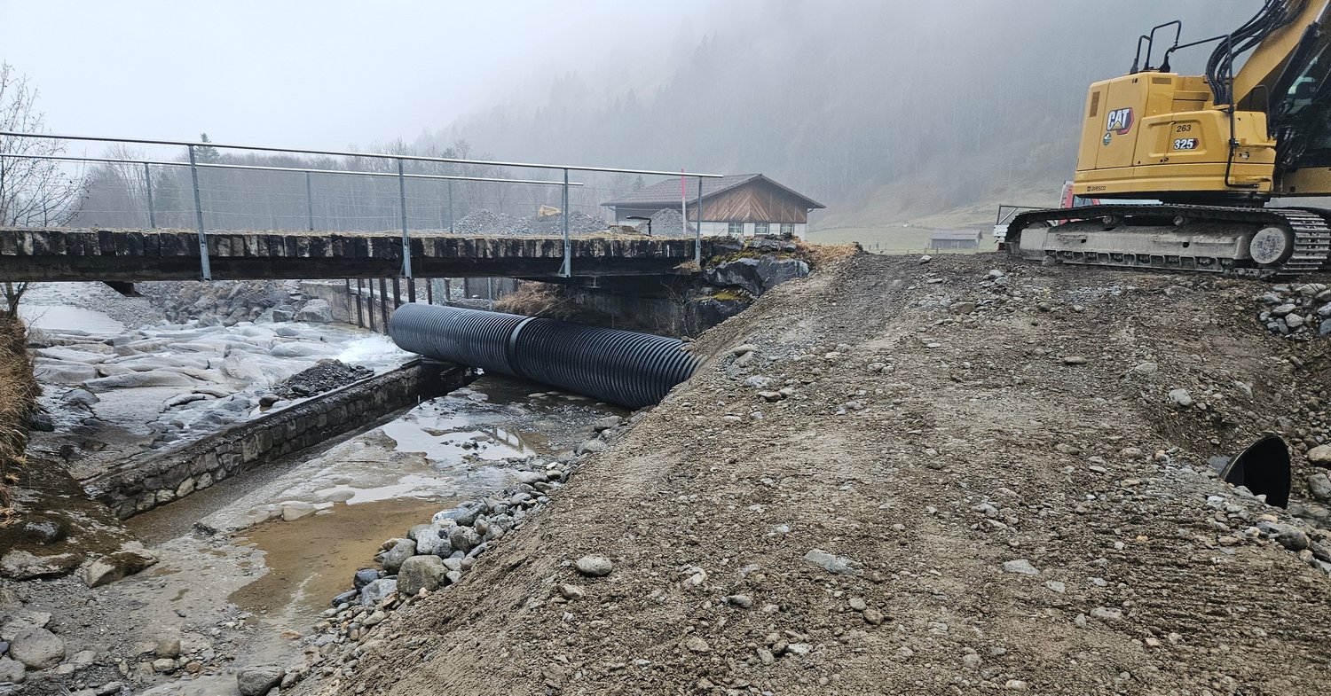 Bachverbauungen & Wuhrsteinmauern